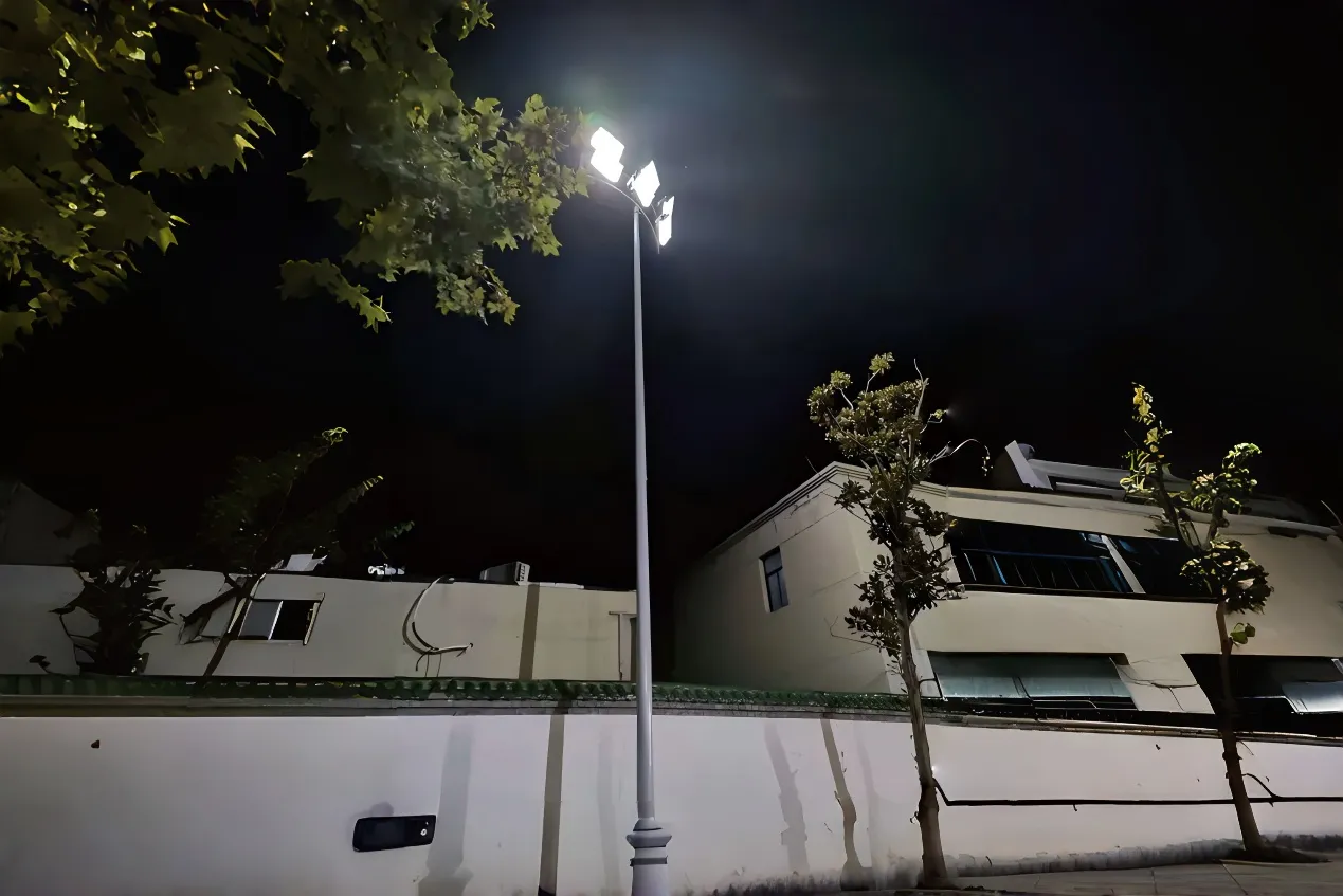 LED Floodlight for Square Illumination.webp LED Floodlight for Square Illumination.webp